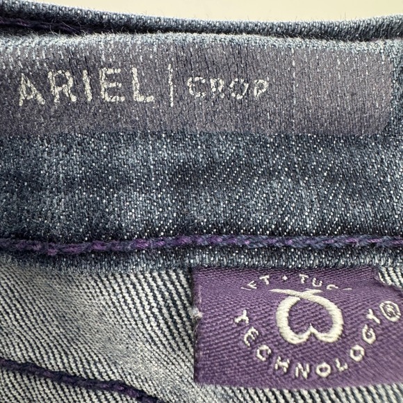 NYDJ Ariel Crop Jeans Womens 12 Blue Button Detail Denim Capri Pants - Picture 6 of 10